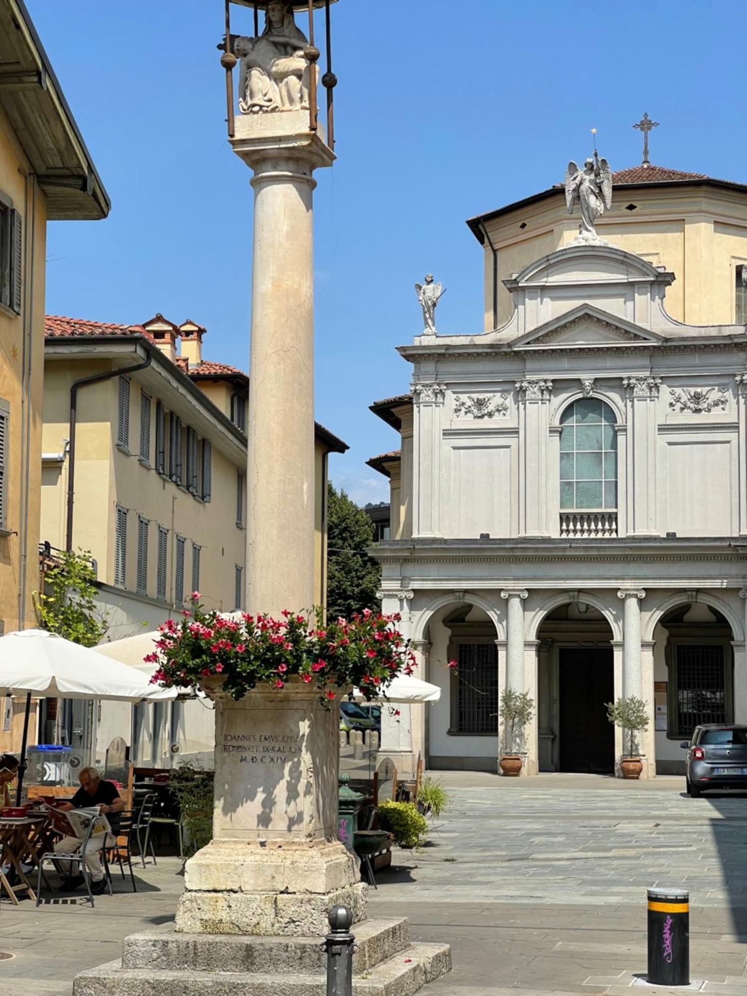 La Casina Di Alessia Apartman Bergamo Kültér fotó
